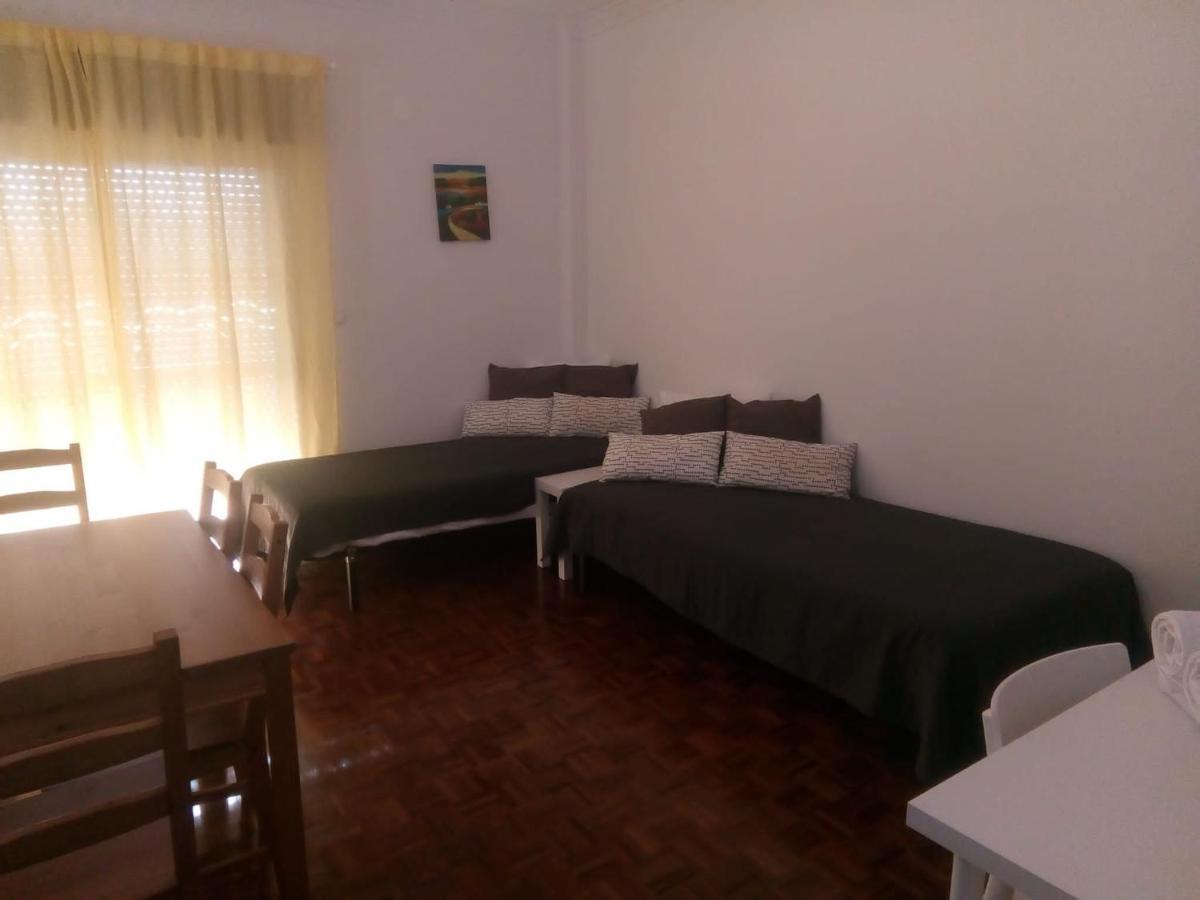 Family Apartment Lisbon-Estoril Luaran gambar