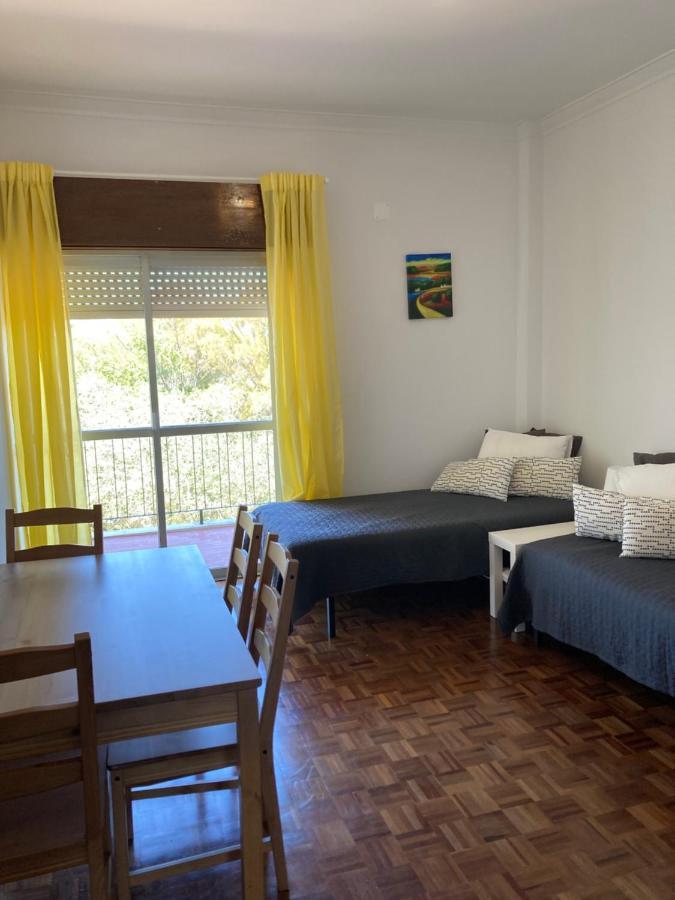Family Apartment Lisbon-Estoril Luaran gambar
