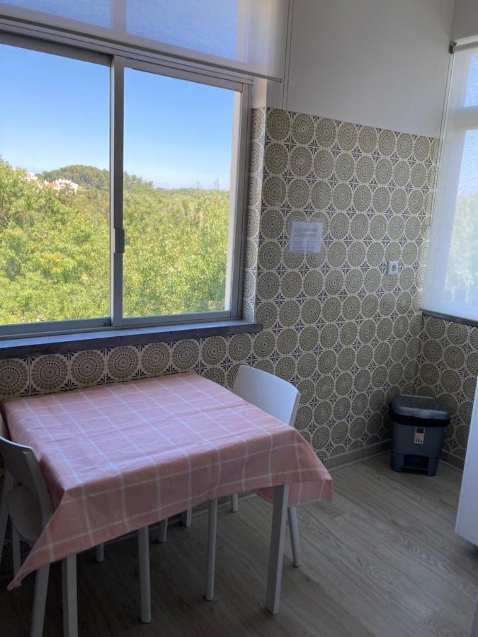 Family Apartment Lisbon-Estoril Luaran gambar
